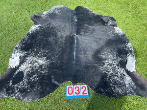 32. Black White with Speckles