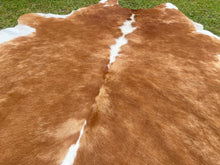 Load image into Gallery viewer, 47. Tan white Cowhide